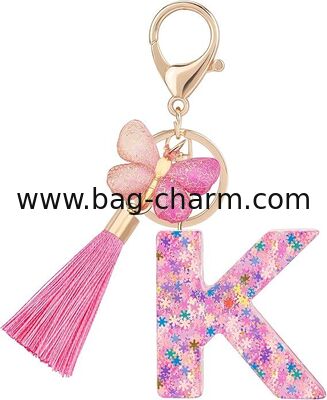 GUGEER Bonitos llaveros rosados para mujeres Chicas, llaveros de letras iniciales con llave, encantos para llaves Bolso de mano Mochilas