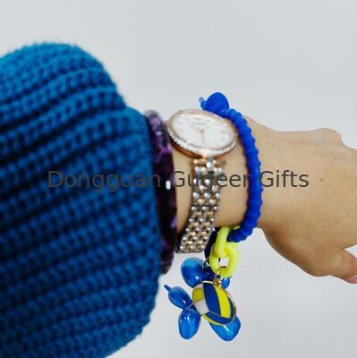 GUGEER Bolso de corbata de silicona encantos de jalea globo de perros de diseño llavero para mujeres,Encantadores de voleibol,clavero de voleibol