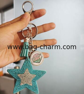 Llavero con dije de estrella GUGEER - Lindos accesorios para bolsos, carteras y bolsos - Llavero con borla para mujeres y hombres