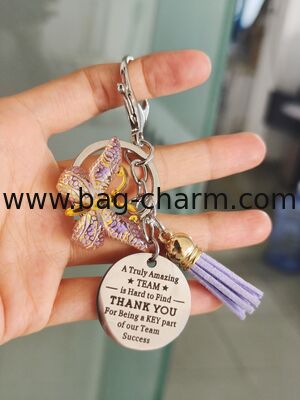 GUGEER Lindo llavero Mariposa Gracias llavero Equipo llavero Nombre Tassel llavero Con letra personalizada