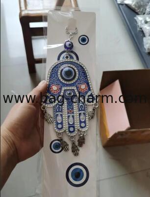 GUGEER Hanging Hand of Fatima Blue with Turkish Eye Decorative Door and Window Amulet Protector for Home Ornament and Practical for Wall and Office