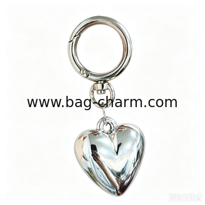 Llavero GUGEER Corazón de Amor, Dijes de Bolso en Forma de Corazón para Bolsos, Llavero de Corazón para Mujer, Cadena de Bolso, Regalo del Día de San Valentín para Mujeres y Niñas